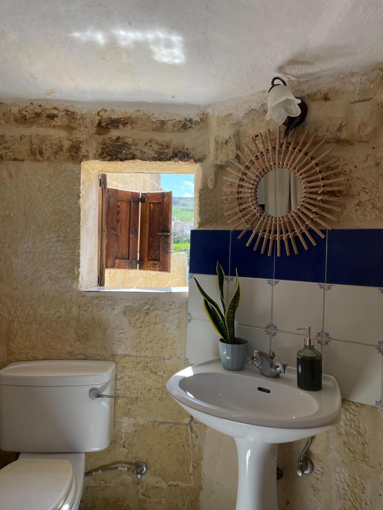 Soluna Boutique Guesthouse Għasri Екстериор снимка