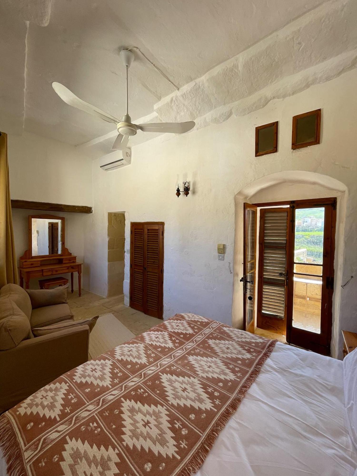 Soluna Boutique Guesthouse Għasri Екстериор снимка