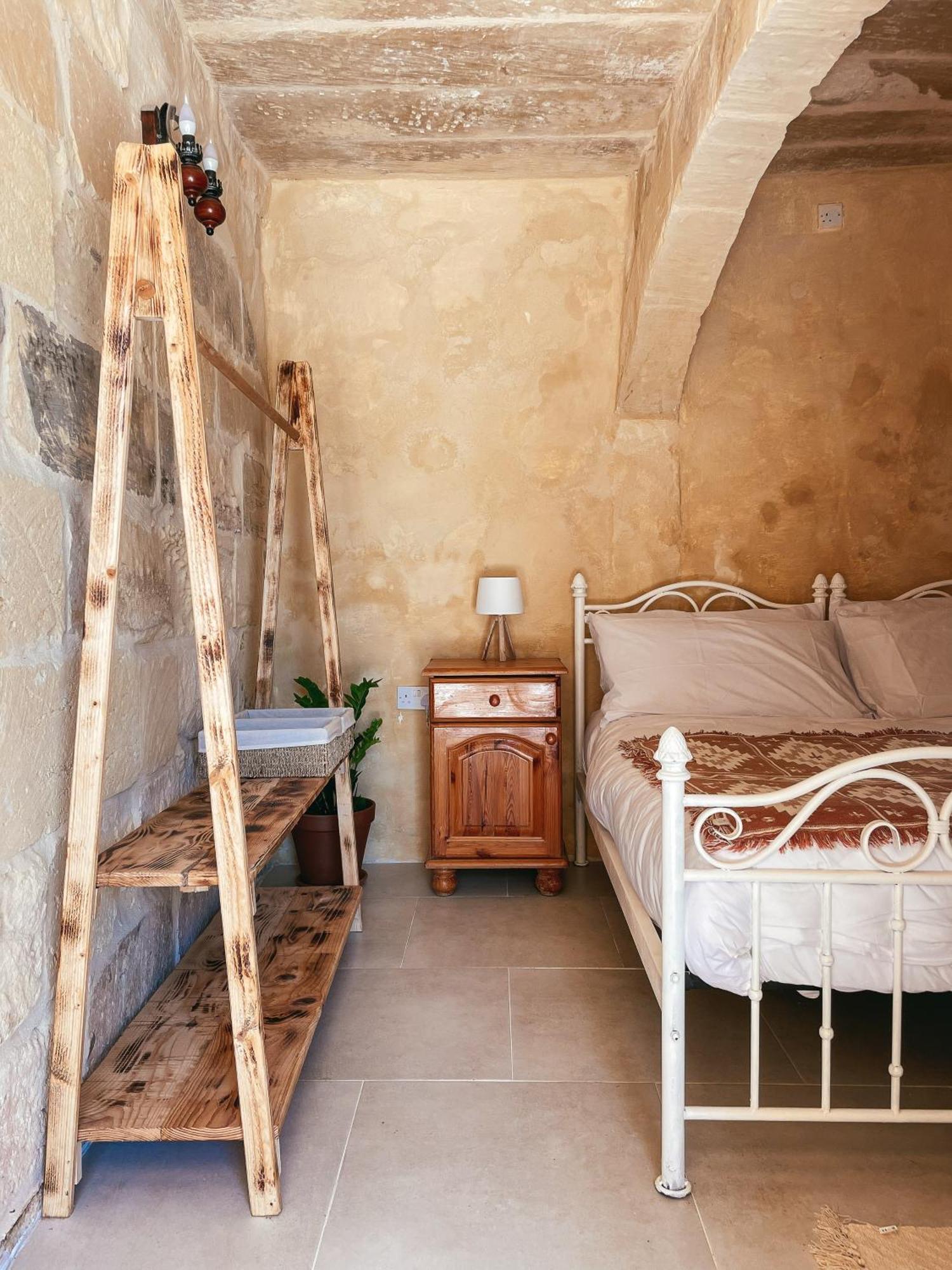 Soluna Boutique Guesthouse Għasri Екстериор снимка