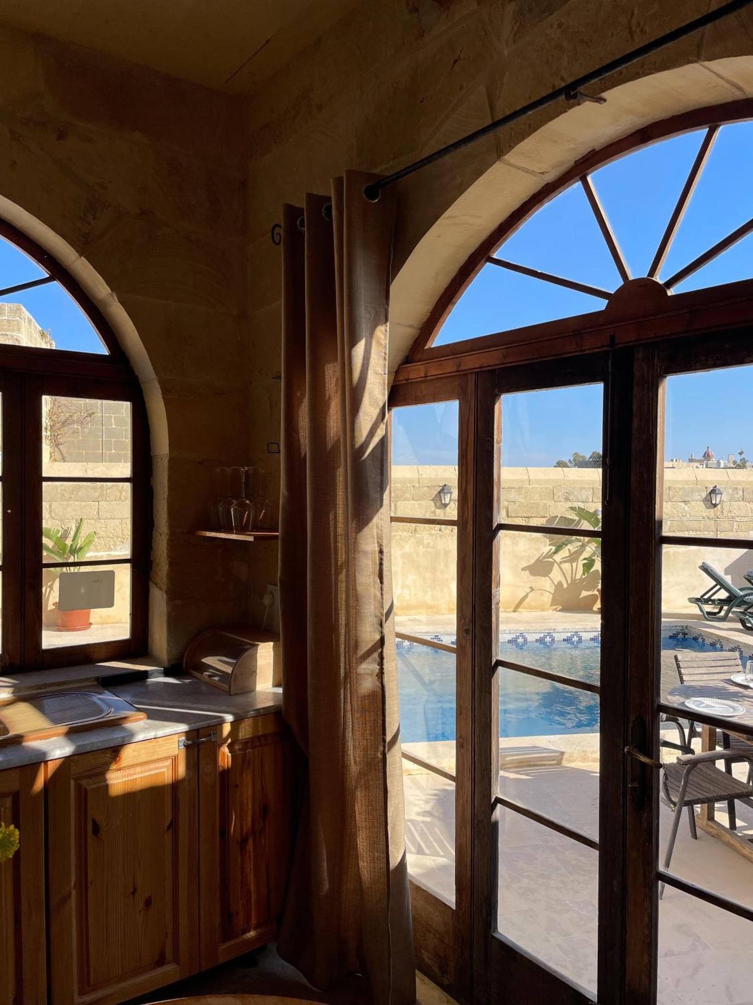 Soluna Boutique Guesthouse Għasri Екстериор снимка